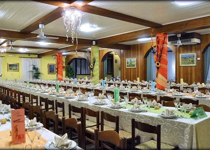 酒店 Ristorante Al Ciocco Montefiorino